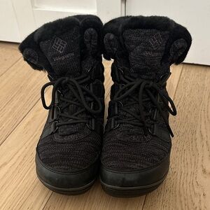 Columbia Charcoal Lace-Up Winter Boots